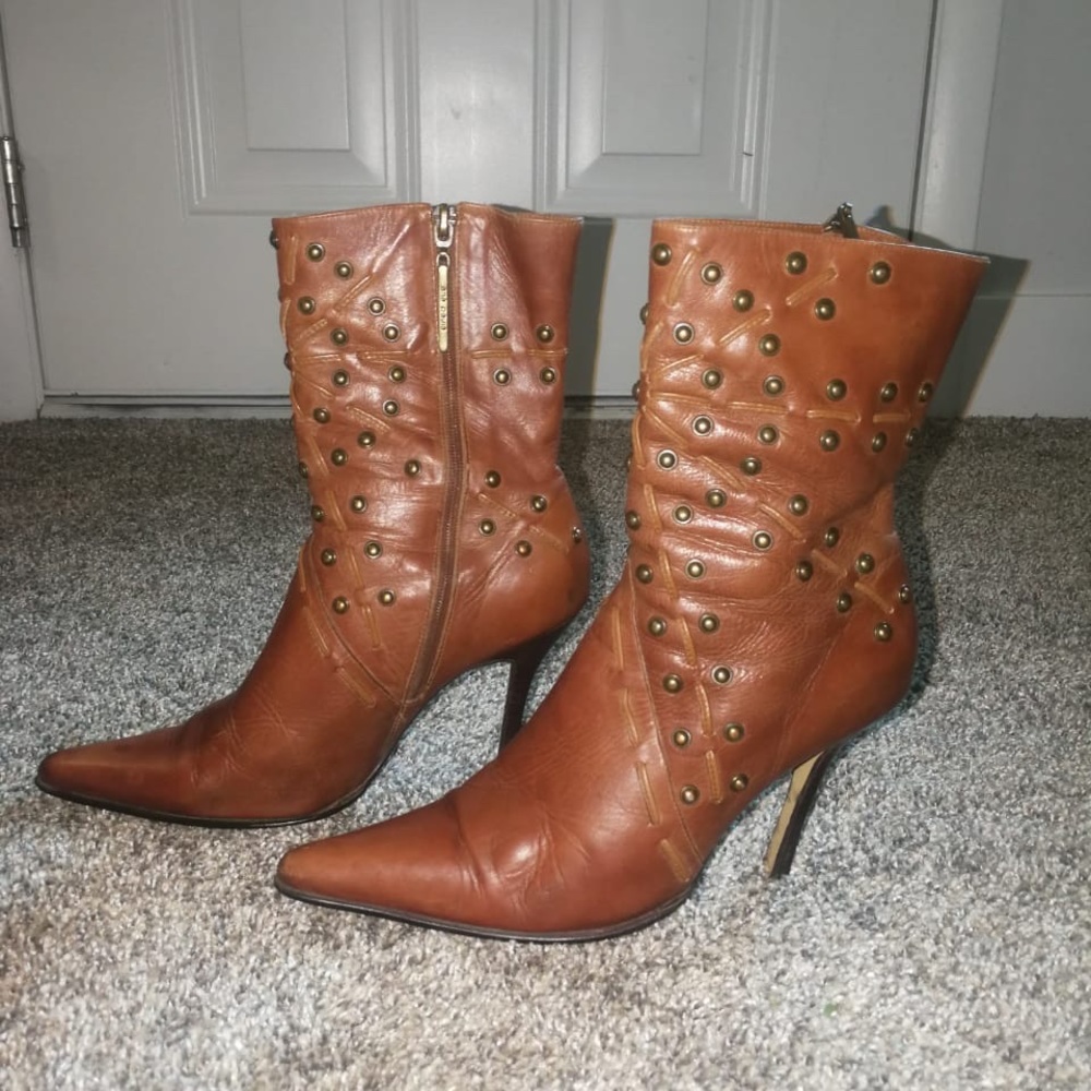 Leather boots
